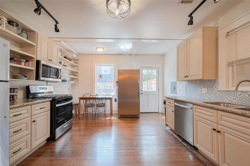 Houston, Texas 77006, United States, 2 Bedrooms Bedrooms, ,3 BathroomsBathrooms,Residential,Active,91599