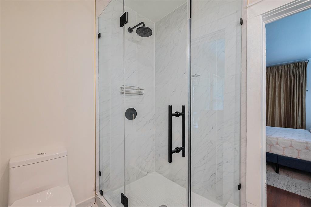 Houston, Texas 77006, United States, 2 Bedrooms Bedrooms, ,3 BathroomsBathrooms,Residential,Active,91599