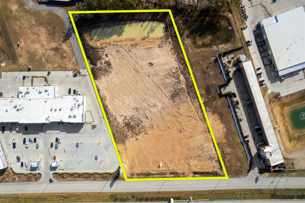24255 US HWY 59 Highway