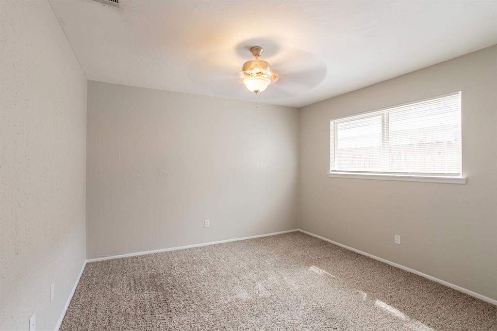 5935 Caruso Forest Drive, Houston, Texas image 24