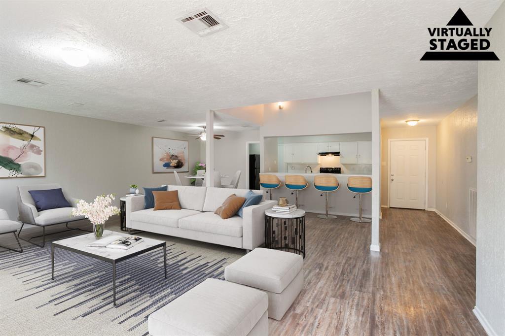 5935 Caruso Forest Drive, Houston, Texas image 32