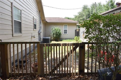 A home in Rosenberg