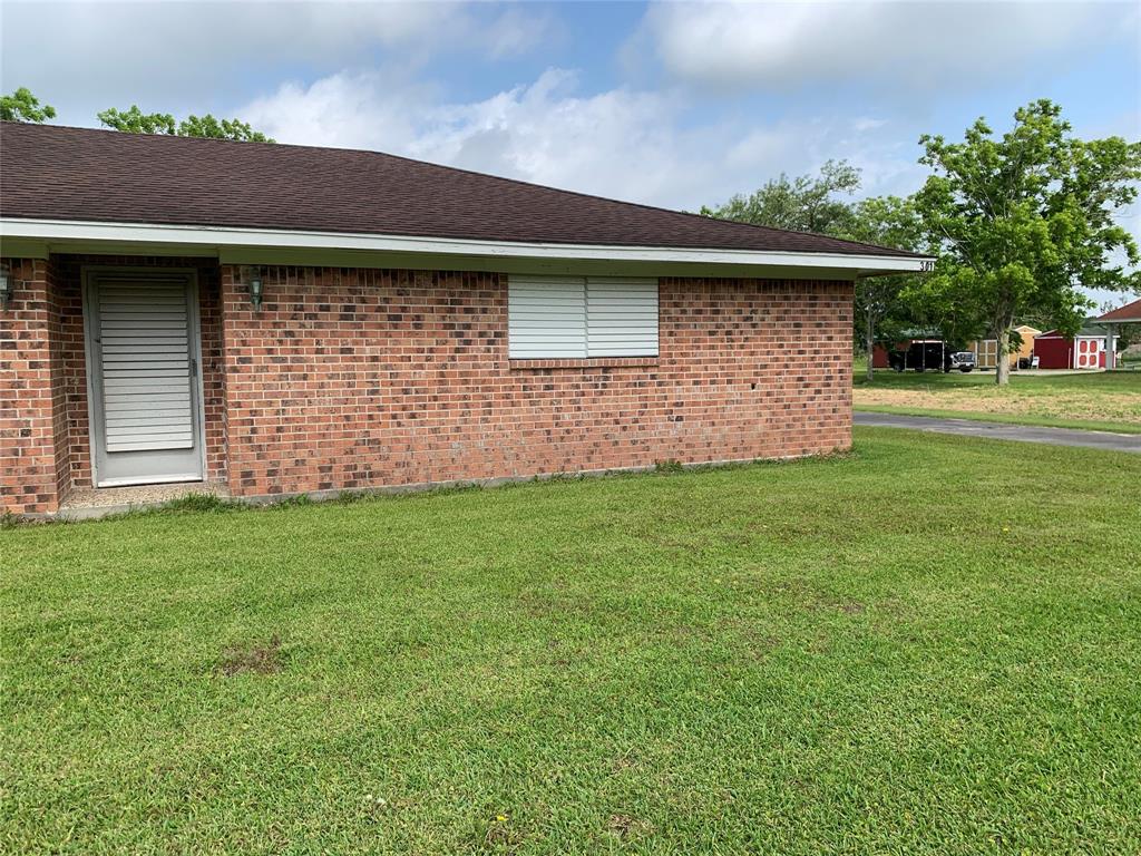 301 N Pecan Drive N