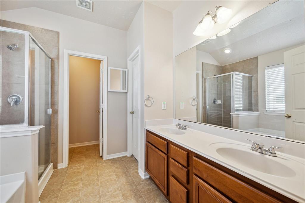 28 Carmel Chase Court, Manvel, Texas image 14