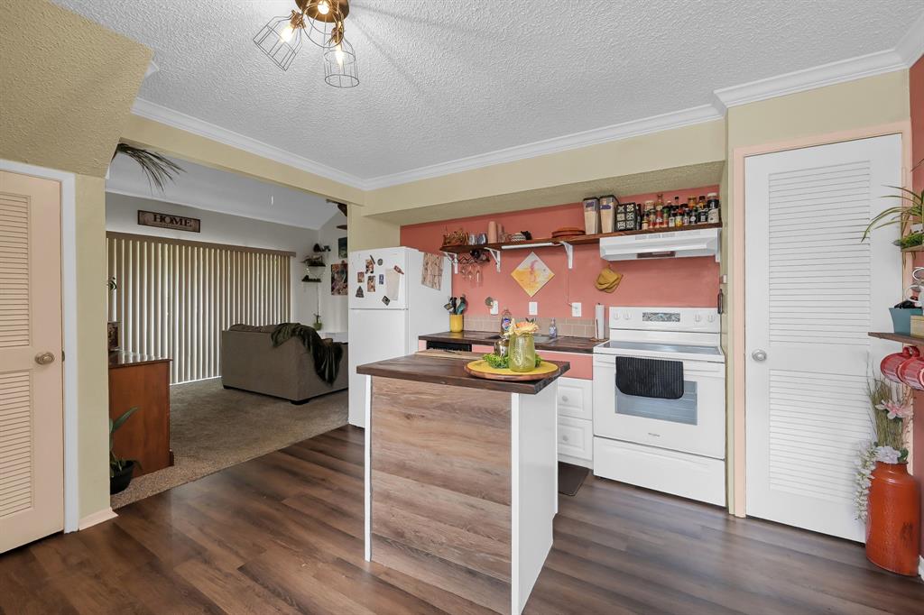 12900 Walden Road 702G