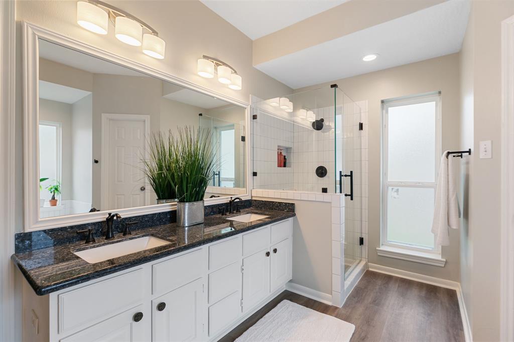 20315 Maple Village Drive, Cypress, Texas image 23