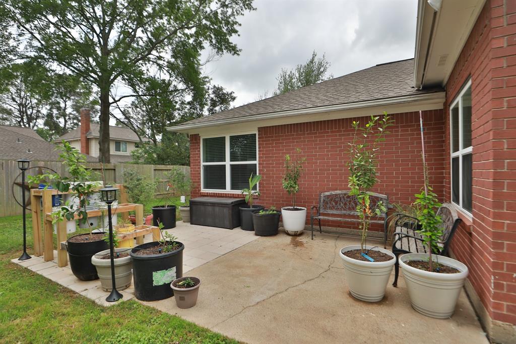 20315 Maple Village Drive, Cypress, Texas image 26