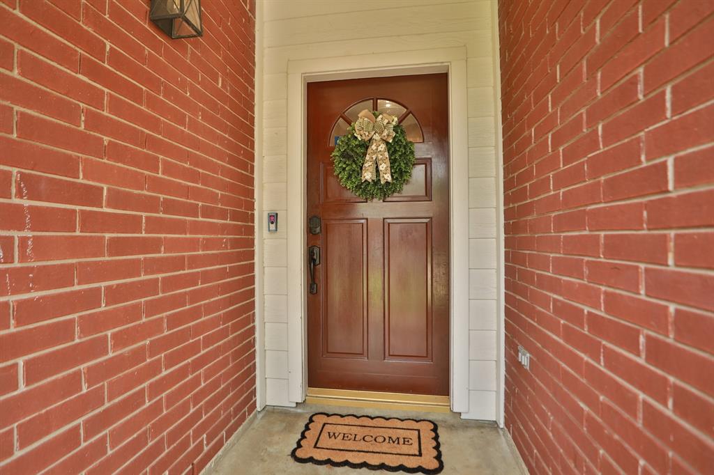 20315 Maple Village Drive, Cypress, Texas image 3