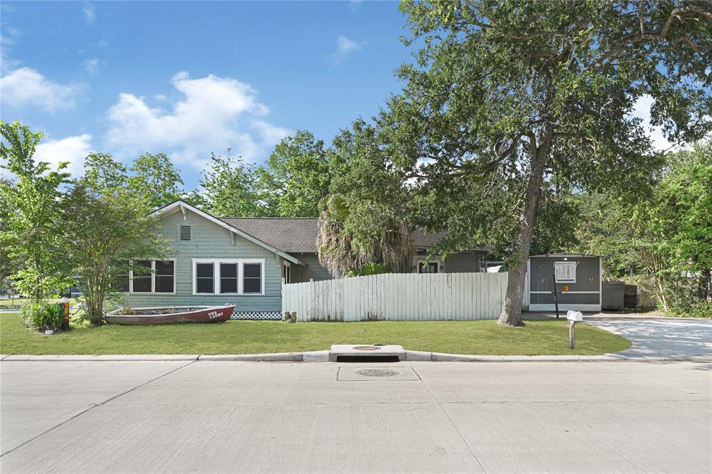 3102 Hamilton Street, La Porte, Texas image 2
