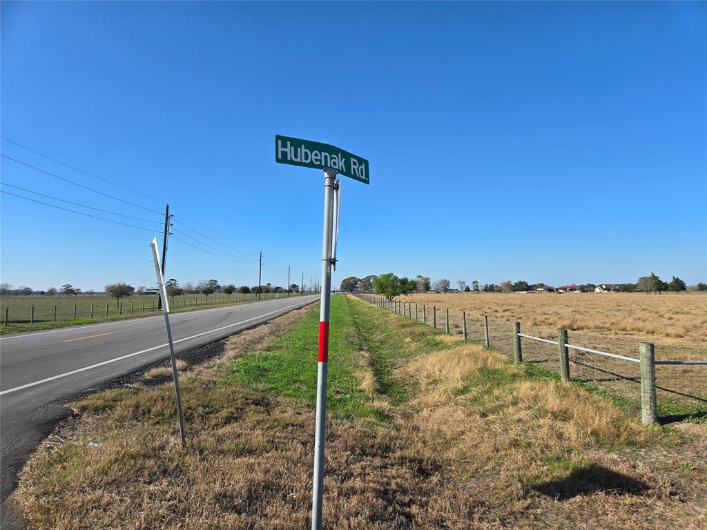 16140 Hubenak Road, Needville, Texas image 2