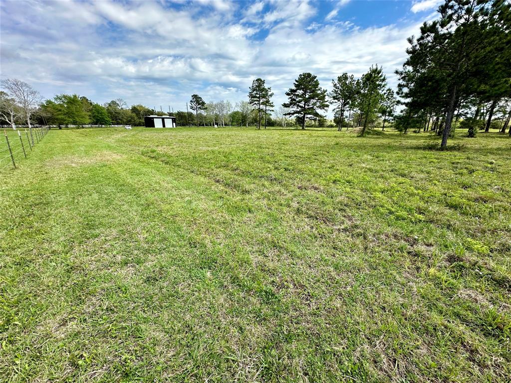4304 Fcr 78, Rosharon, Texas image 12