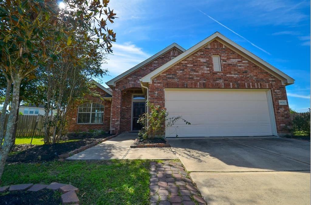 19131 Field Cottage Lane