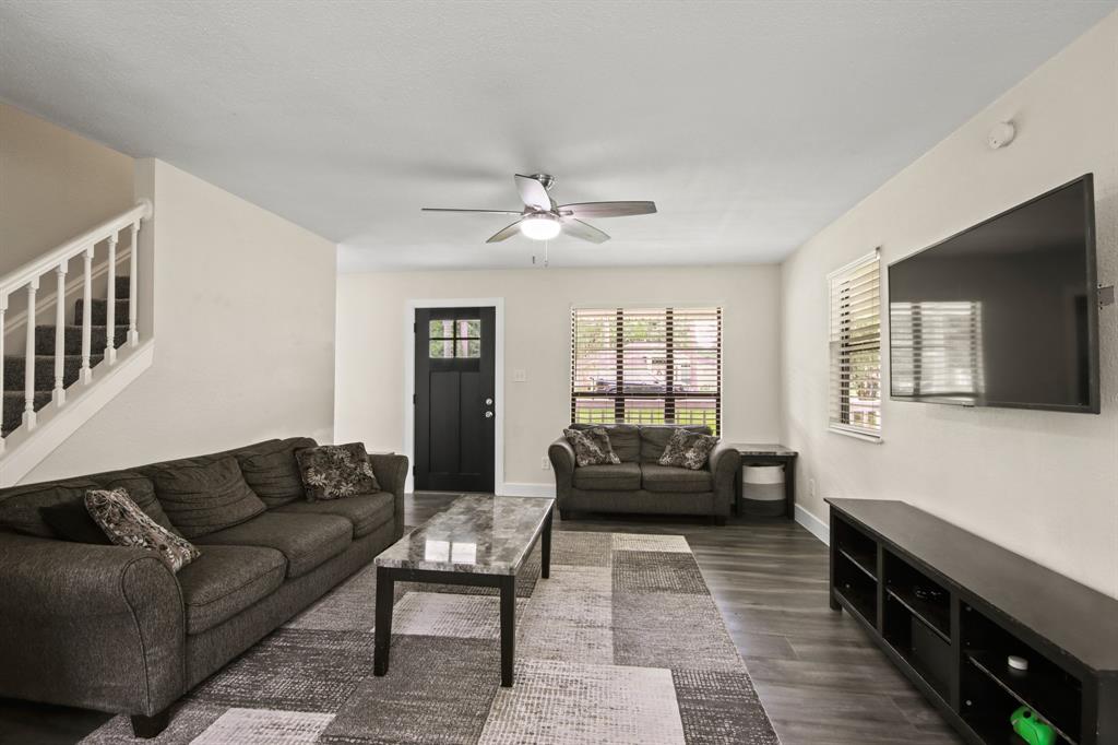 902 Mesquite Drive