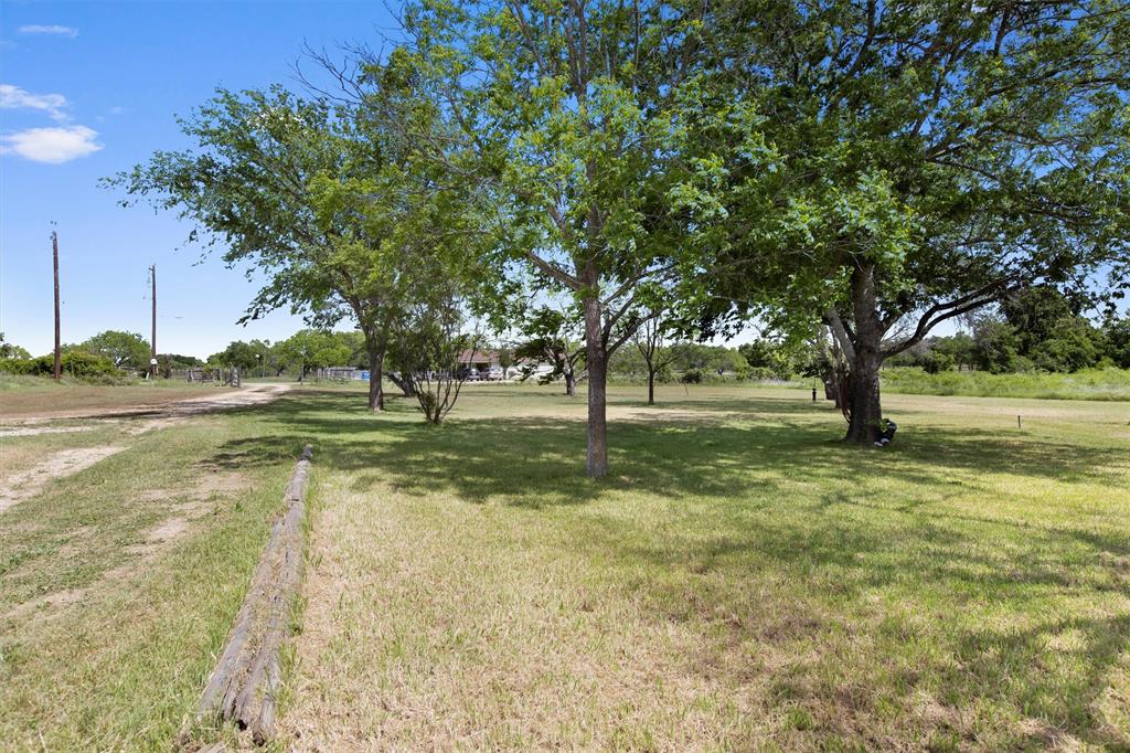 370 Muehl Road, Seguin, Texas image 23