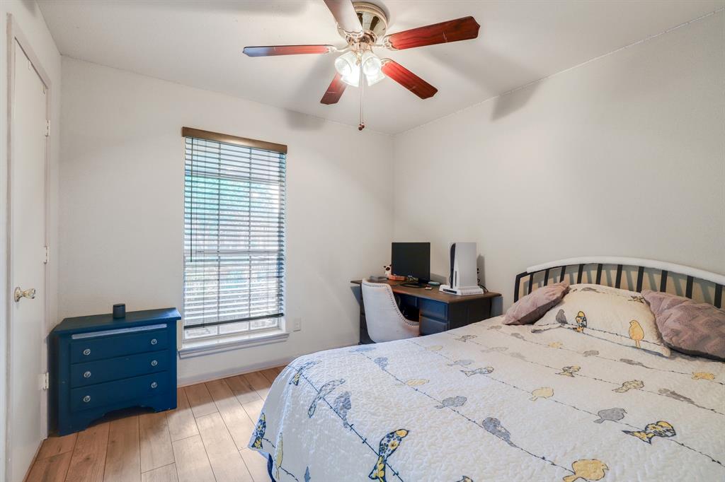 2503 Sherwood Hollow Lane, Houston, Texas image 17