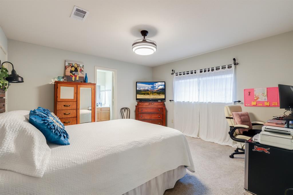 2503 Sherwood Hollow Lane, Houston, Texas image 14