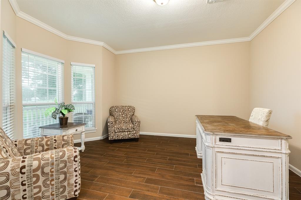 1108 Saddle Horn Bend, Angleton, Texas image 11