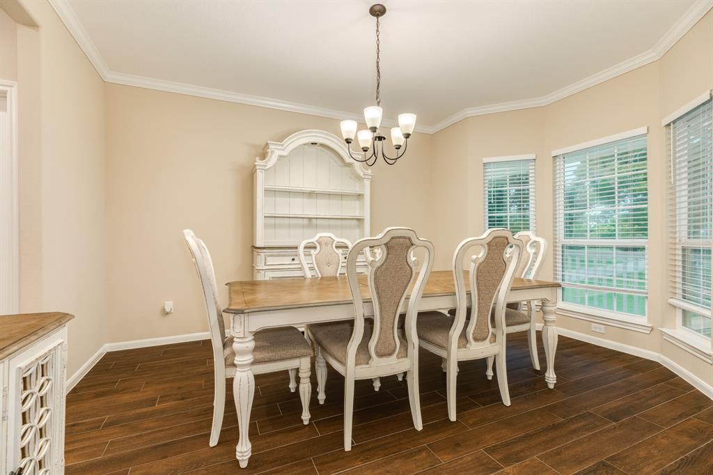 1108 Saddle Horn Bend, Angleton, Texas image 10