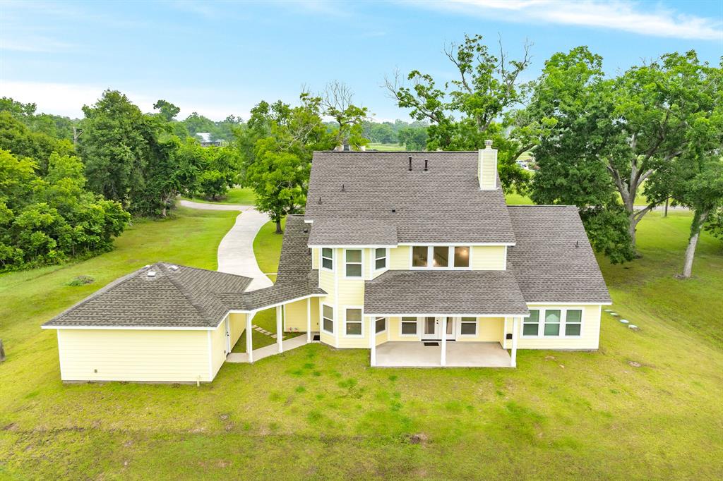 1108 Saddle Horn Bend, Angleton, Texas image 30