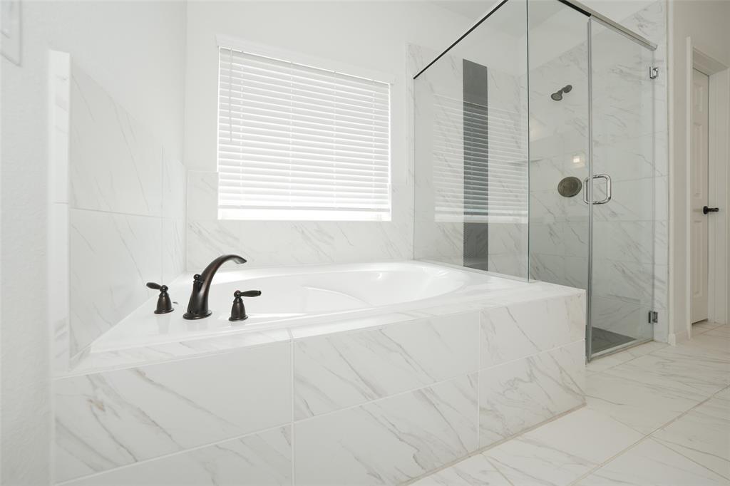 6010 Wayne Way, Rosenberg, Texas image 31