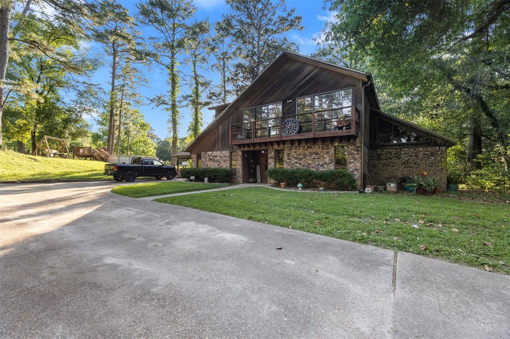 143 Fernsprings Circle, Goodrich, Texas image 1