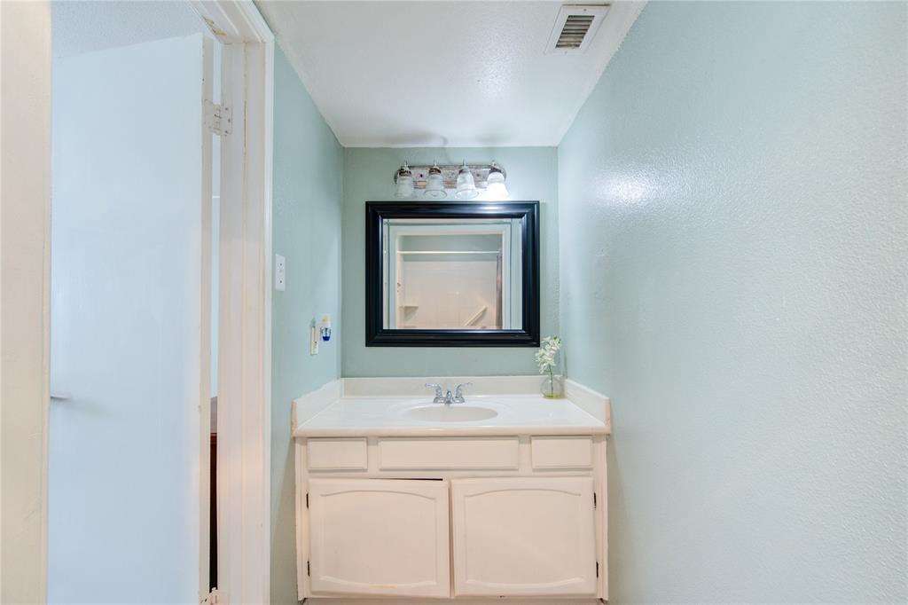 18218 Heritage Lane #8218, Houston, Texas image 32