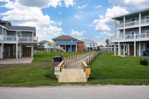 A home in Crystal Beach