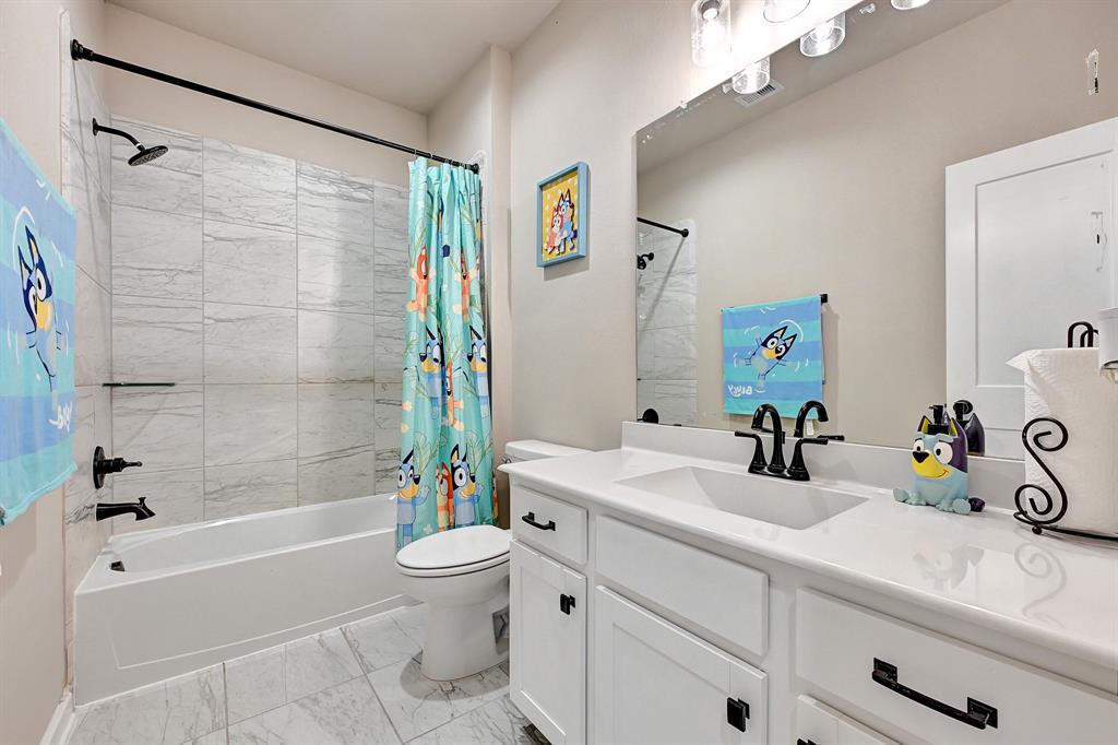 7006 Winterberry Glen Lane, Katy, Texas image 25