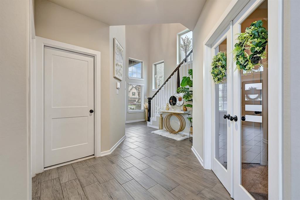 7006 Winterberry Glen Lane, Katy, Texas image 5