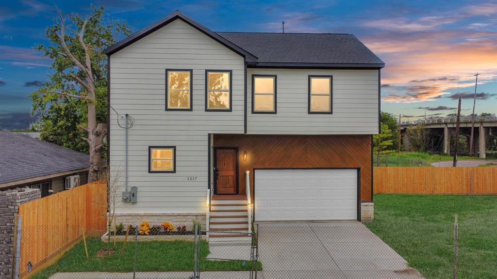 1217 Cabell Street, Houston, Texas image 25