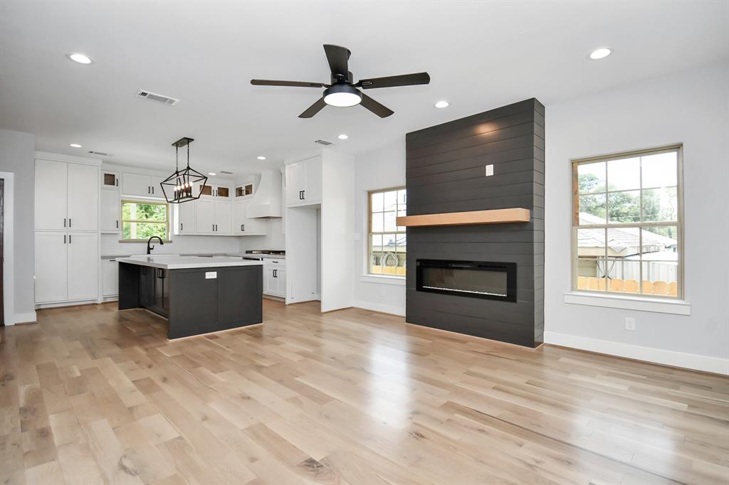 1217 Cabell Street, Houston, Texas image 5
