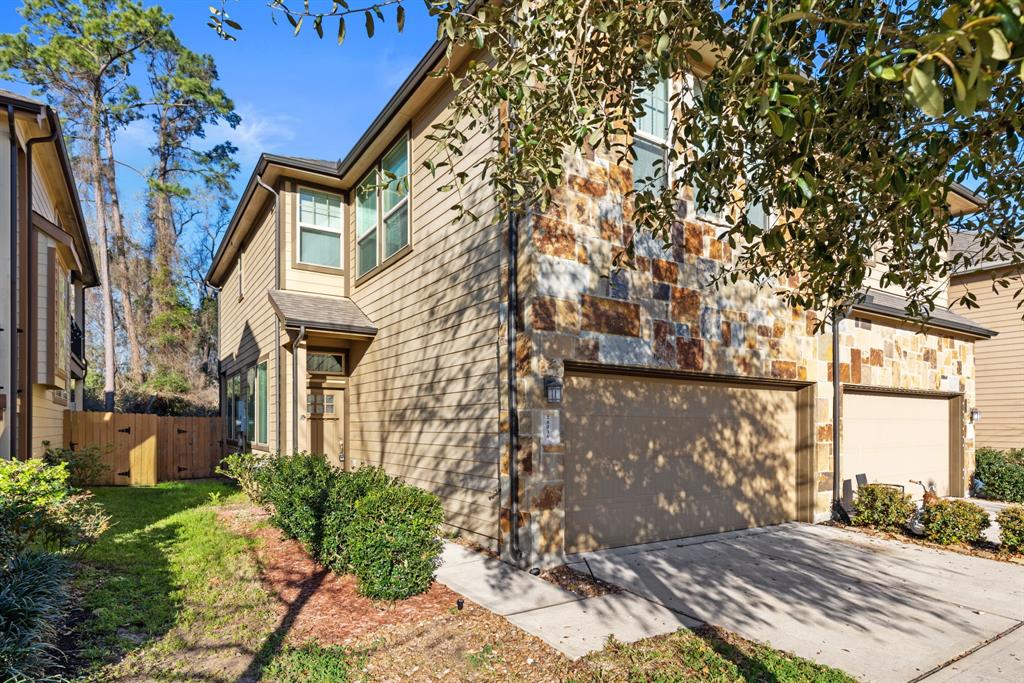 28036 Rocky Heights Drive, Spring, Texas image 2