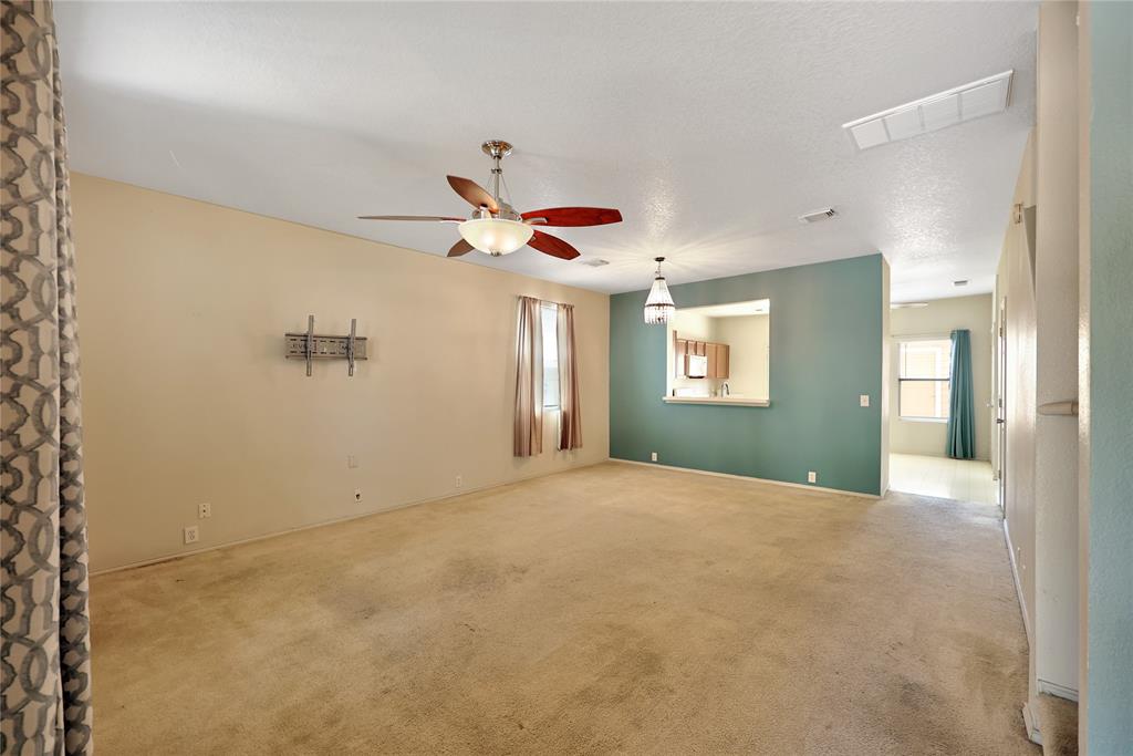 23621 Wildwood Green Way, Spring, Texas image 4