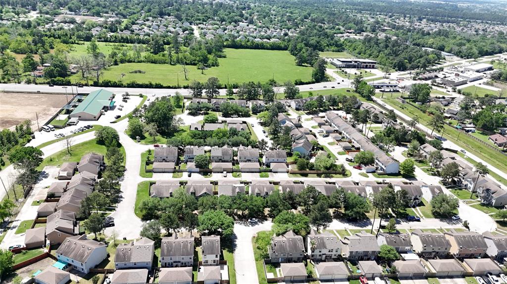 23621 Wildwood Green Way, Spring, Texas image 27