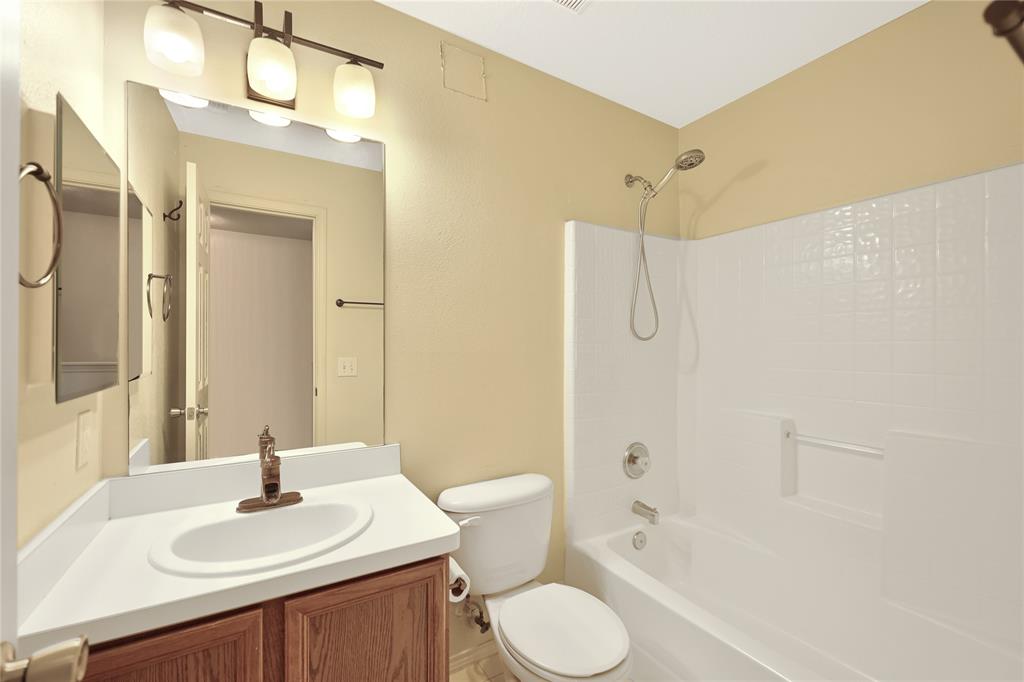 23621 Wildwood Green Way, Spring, Texas image 15