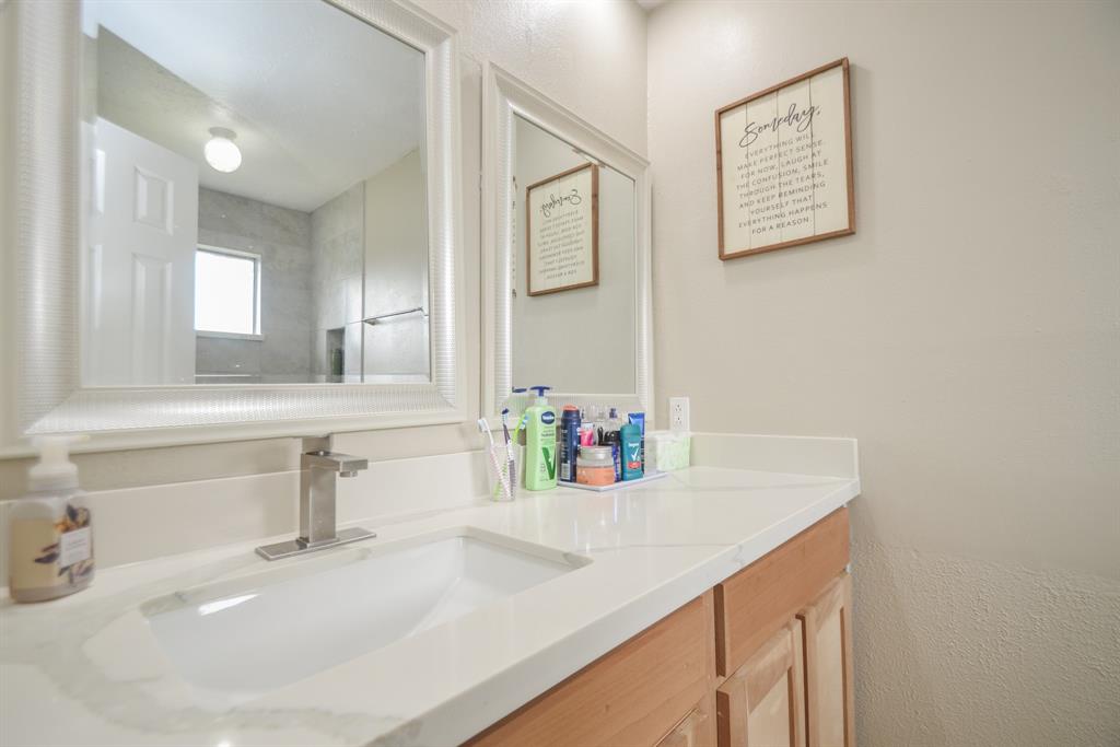 23903 Verngate Drive, Spring, Texas image 20