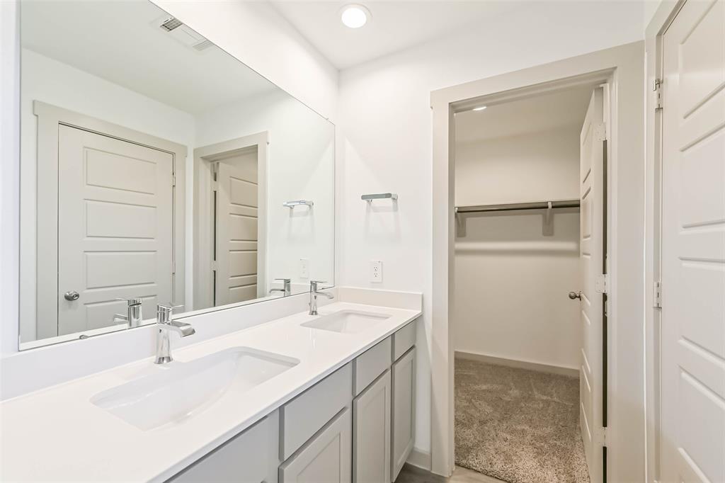 726 Hearth Manor Drive, Rosharon, Texas image 21