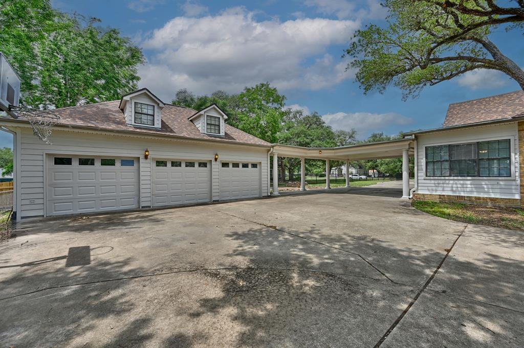 266 Monroe Street, Giddings, Texas image 4