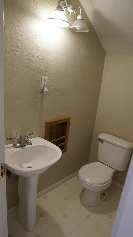 266 Monroe Street, Giddings, Texas image 23