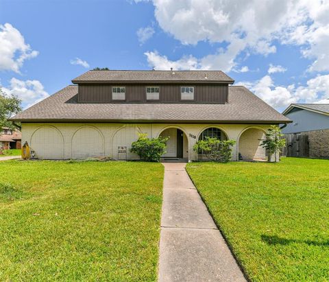 A home in League City