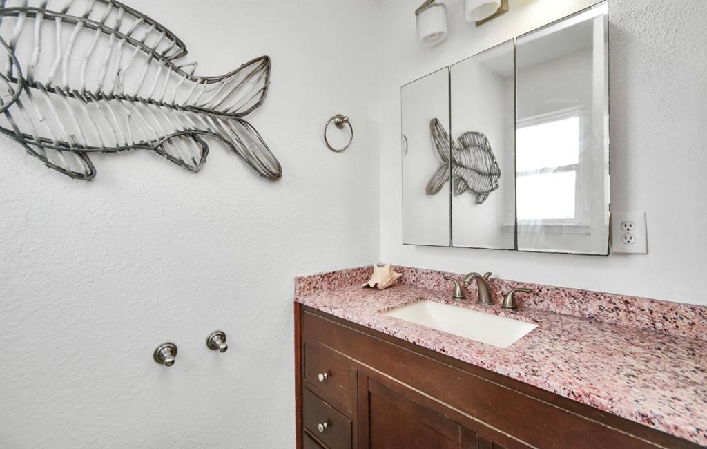22108 Zapata, Galveston, Texas image 23