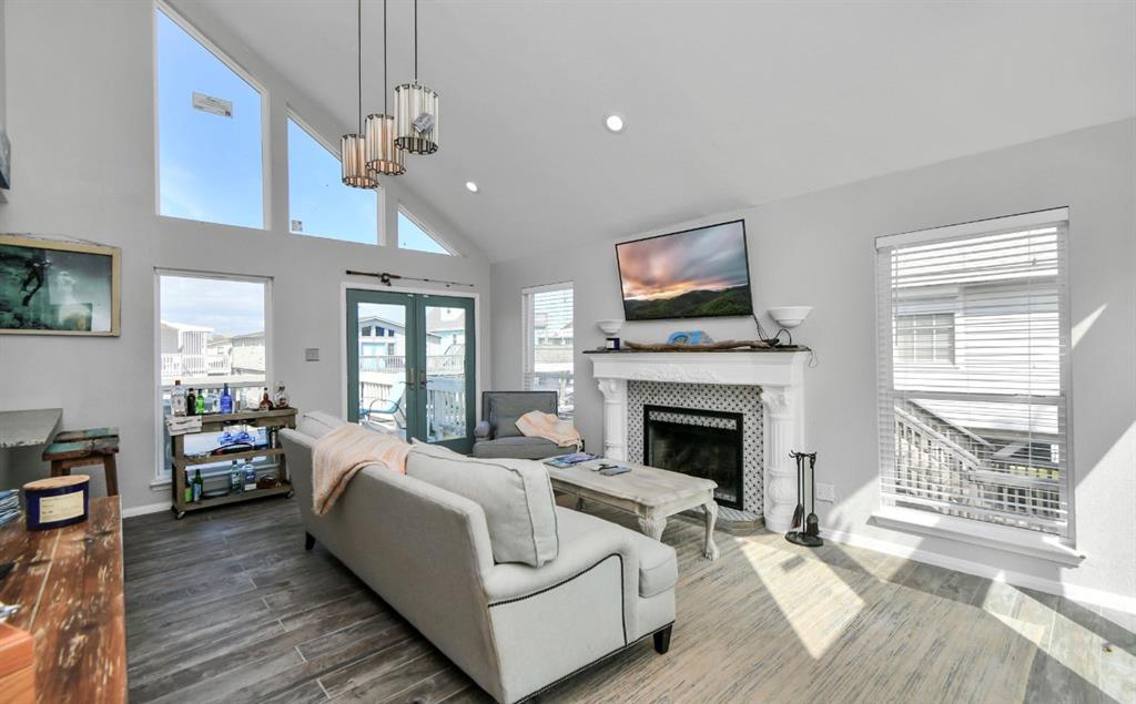 22108 Zapata, Galveston, Texas image 18