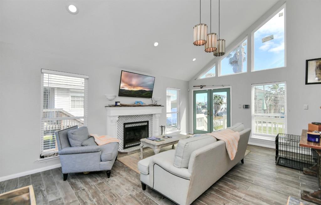 22108 Zapata, Galveston, Texas image 17