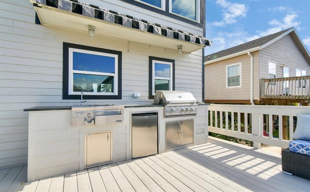 22108 Zapata, Galveston, Texas image 8
