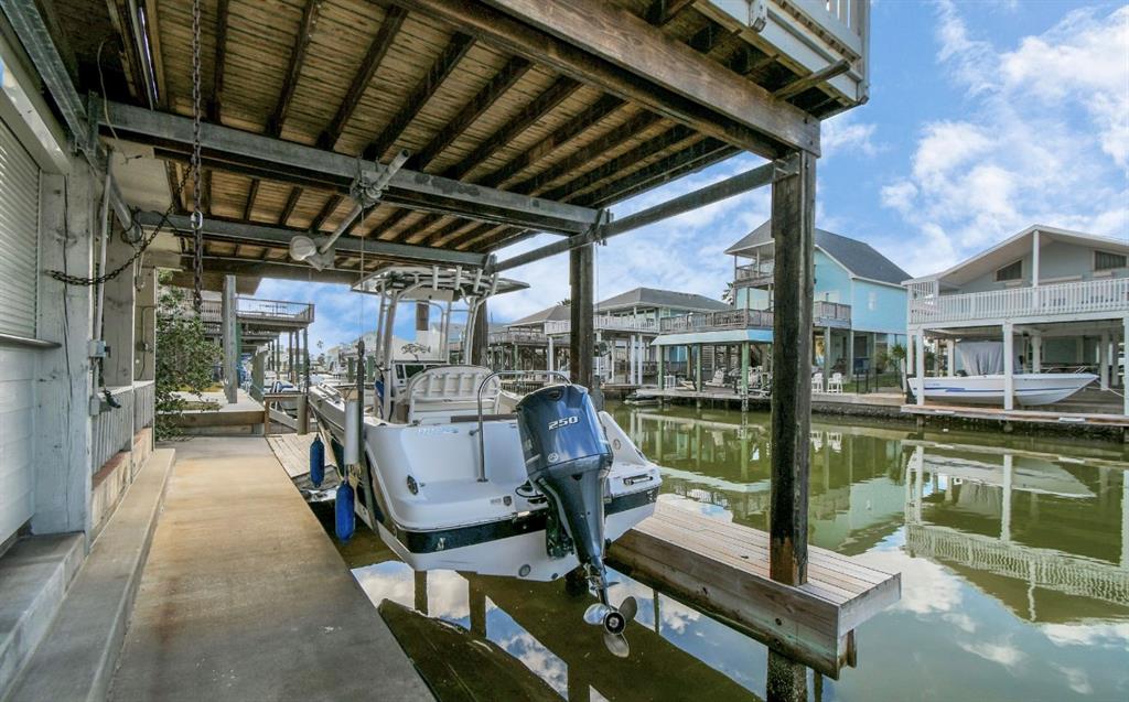 22108 Zapata, Galveston, Texas image 2