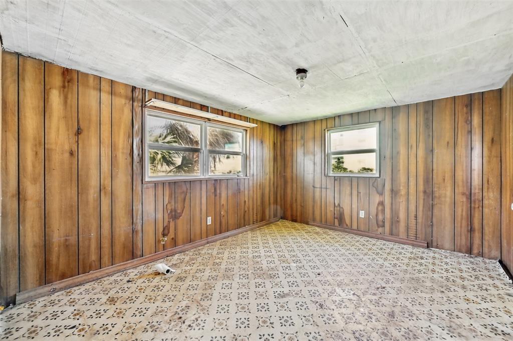 3718 87th Street, Galveston, Texas image 7