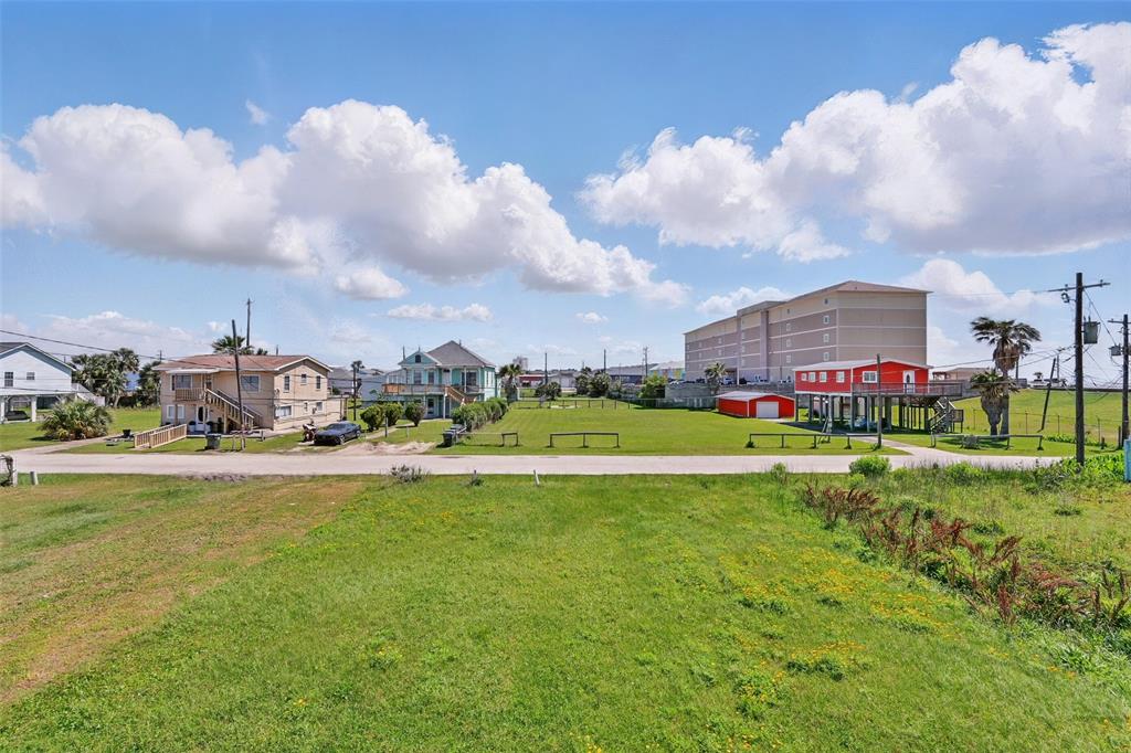 3718 87th Street, Galveston, Texas image 3