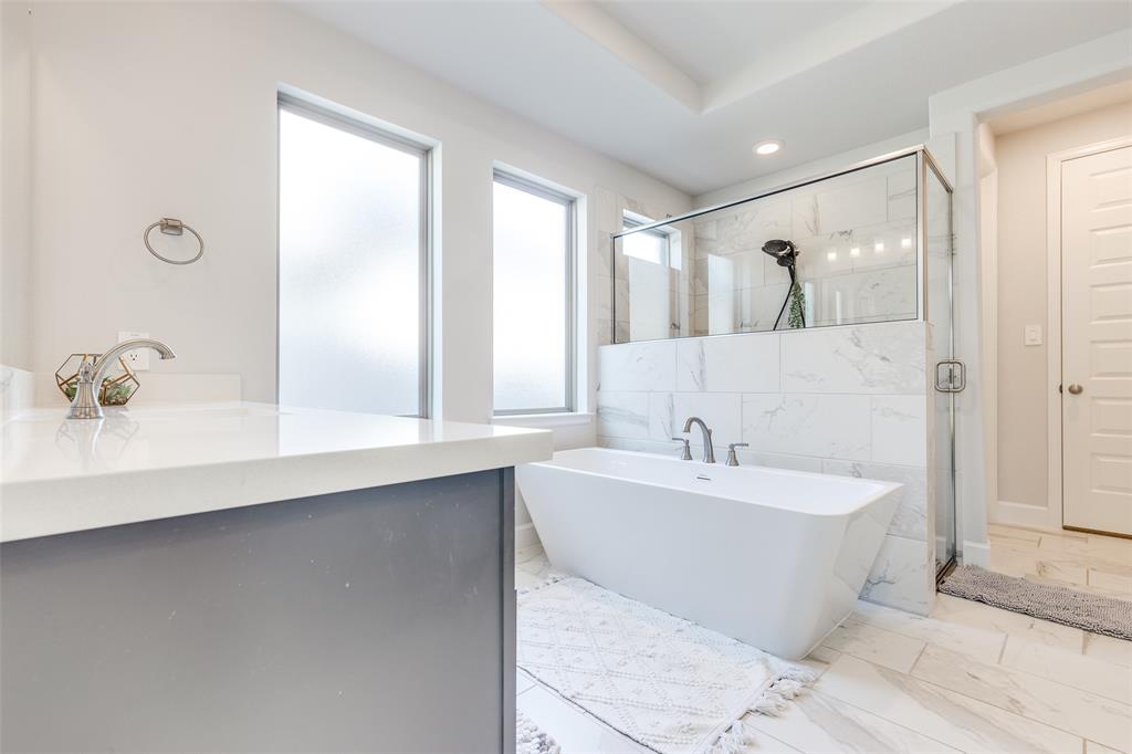 546 Carina Gaze Drive, Willis, Texas image 13