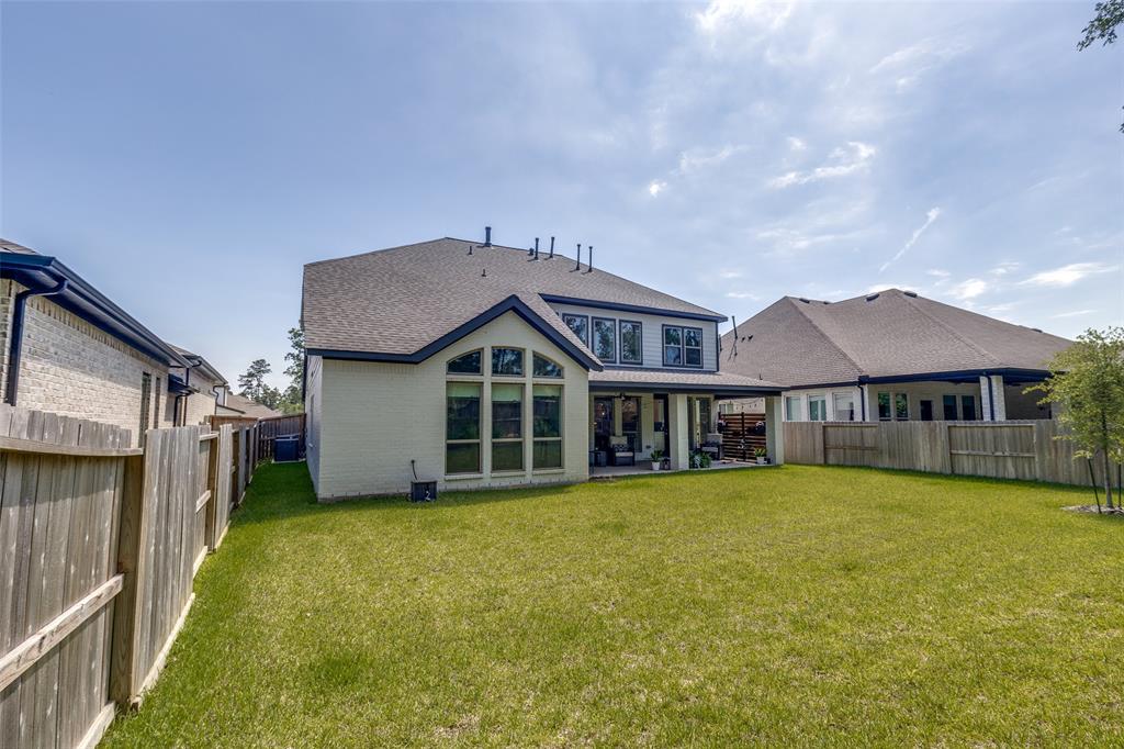 546 Carina Gaze Drive, Willis, Texas image 25