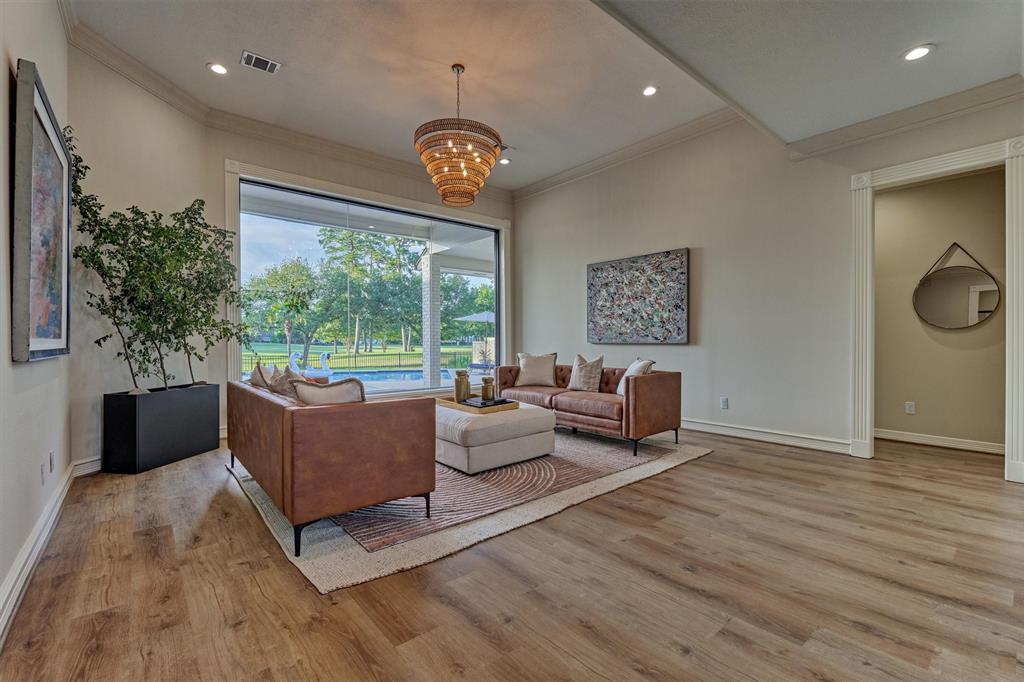6514 Sussex Court, Spring, Texas image 12